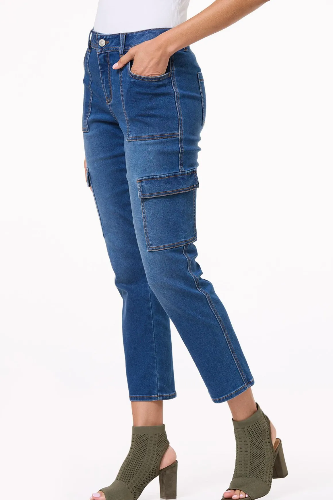 Cargo Pocket Ankle Jeans