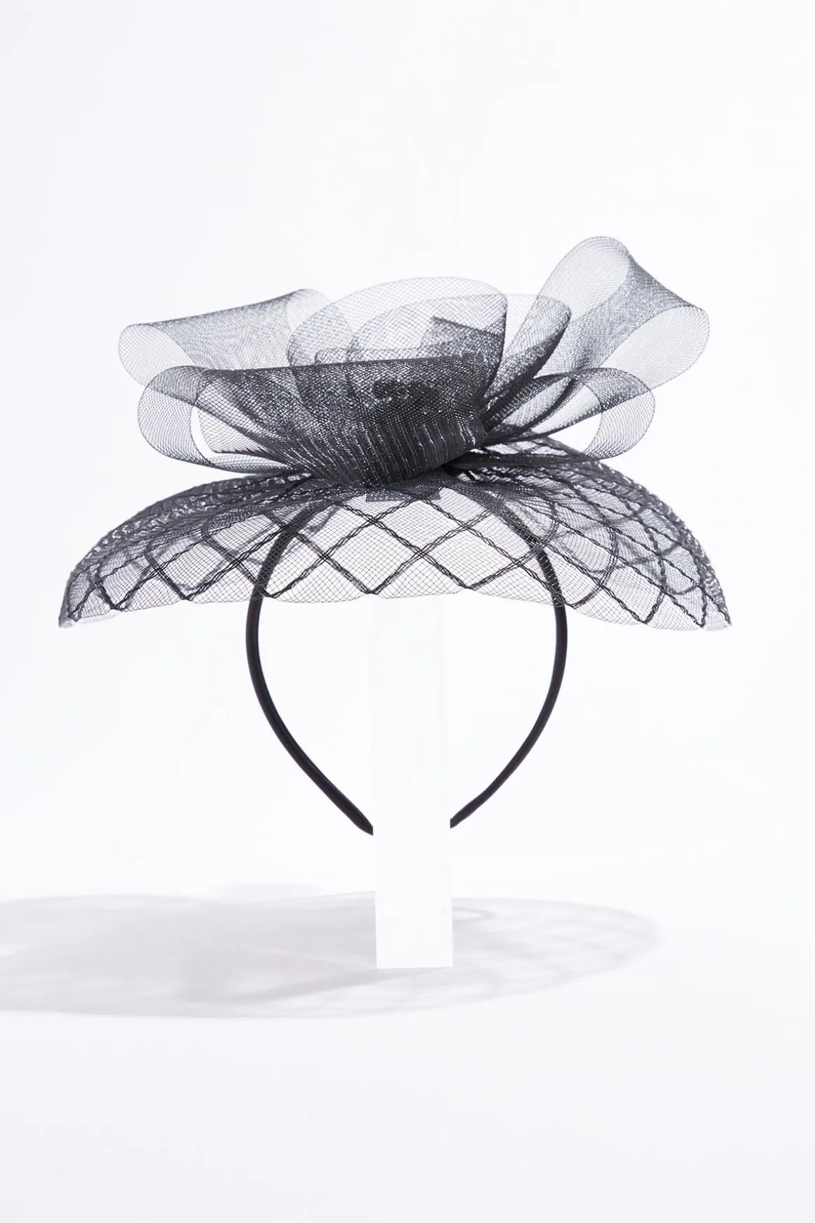 Criss Cross Pearl Bow Fascinator