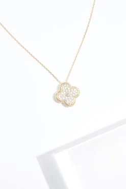 Dainty Pendant Necklace