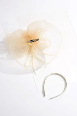 Feather Pearl Veil Fascinator