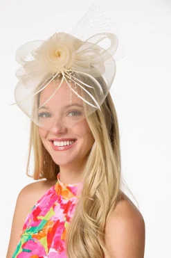 Feather Pearl Veil Fascinator
