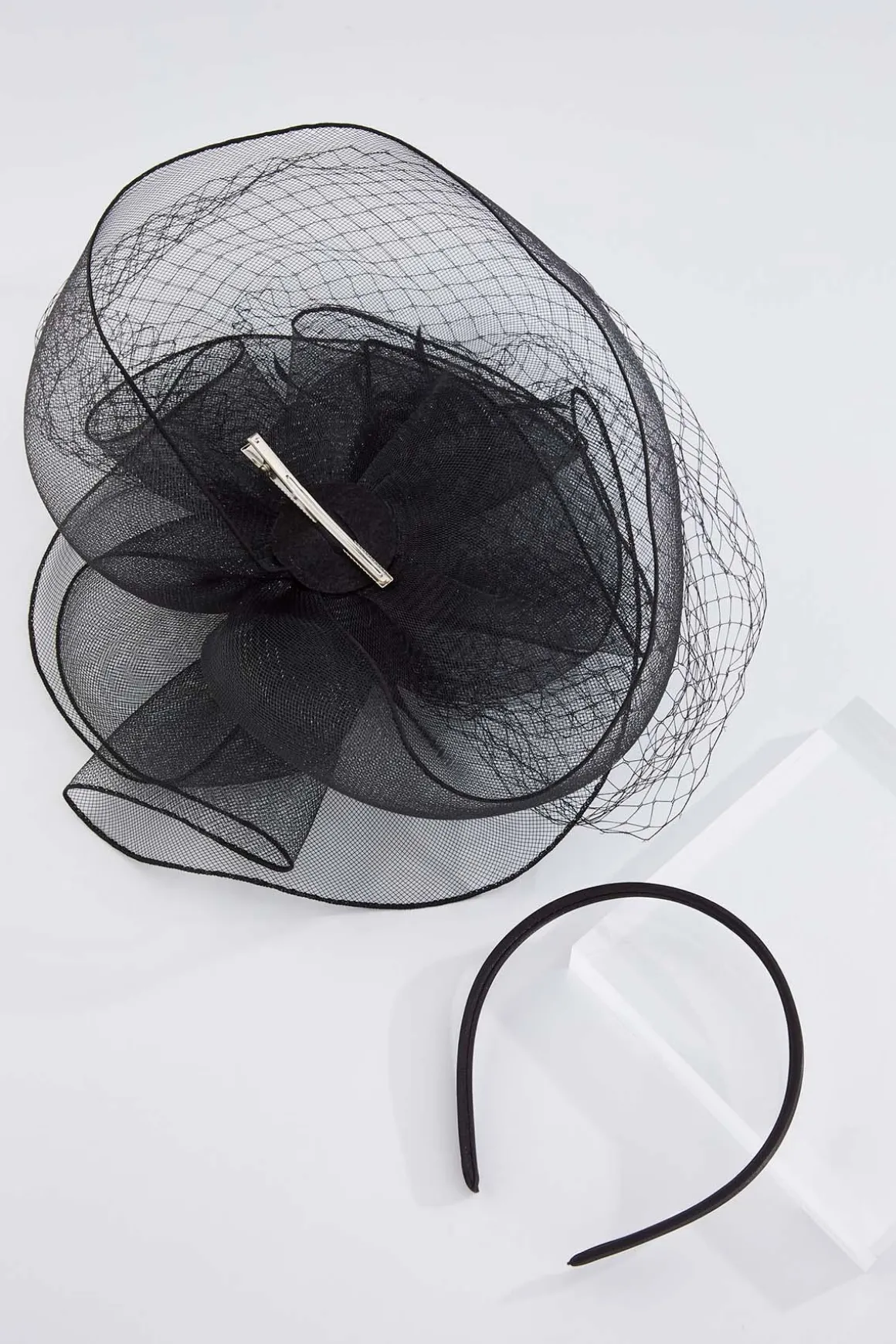 Feather Veil Fascinator