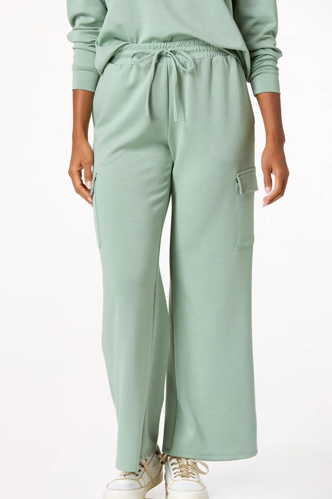 Green Cargo Sweatpants