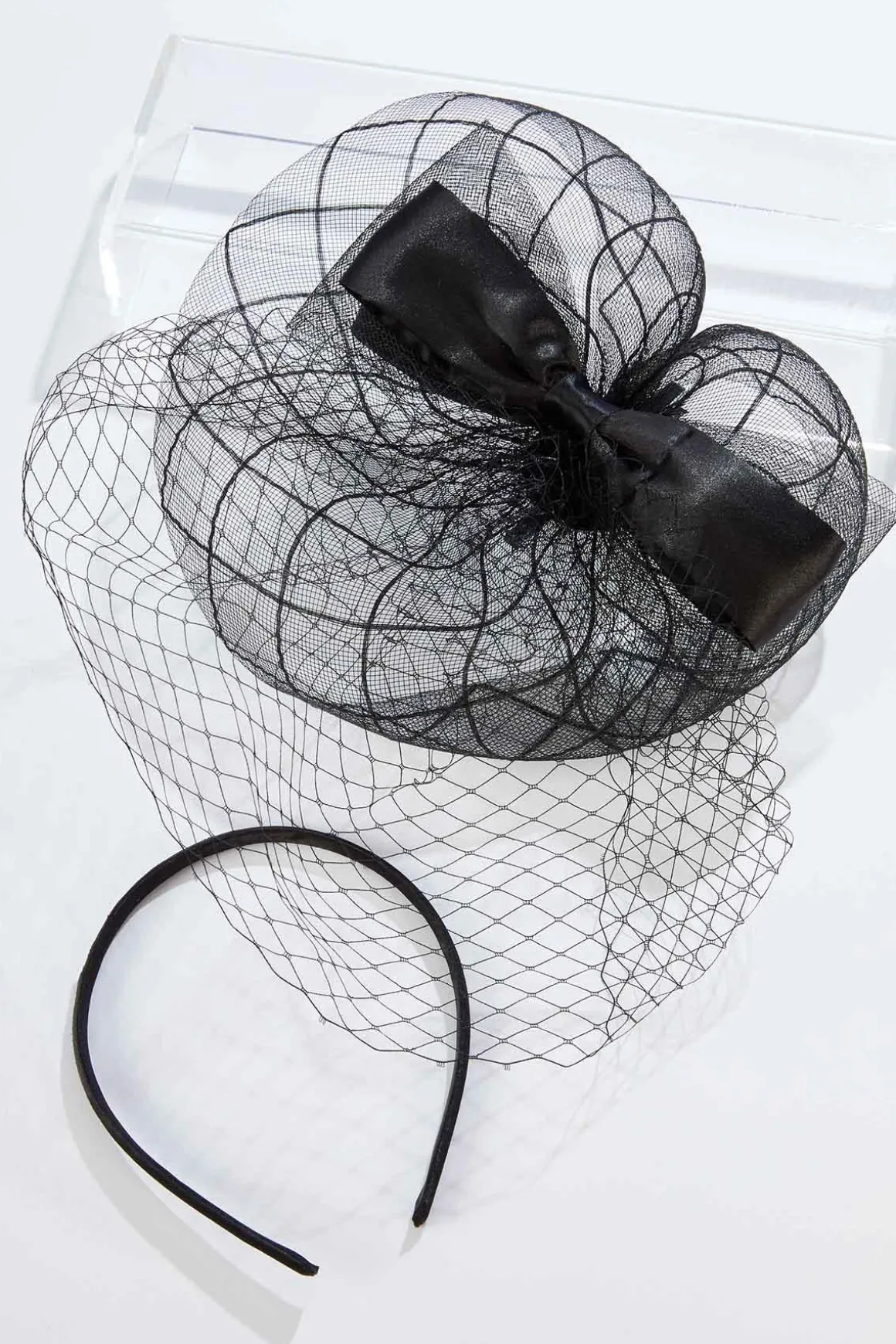 Mesh Bow Veil Fascinator