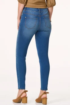 Petite Curvy Pull- On Jeggings