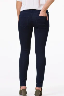 Petite The Perfect Jean - Jeggings