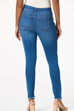 Petite The Perfect Jean - Curvy Skinny