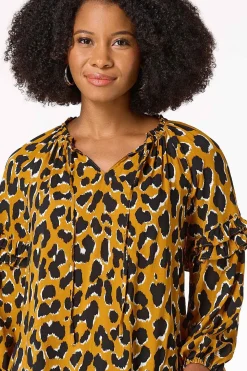 Spotted Ruffled Trim Top
