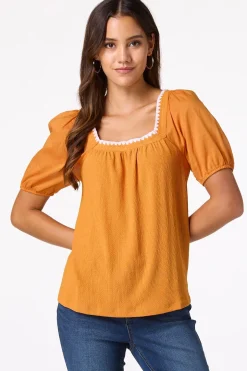 Stitch Trim Puff Sleeve Top