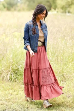 Tiered Lace Embroidered Skirt
