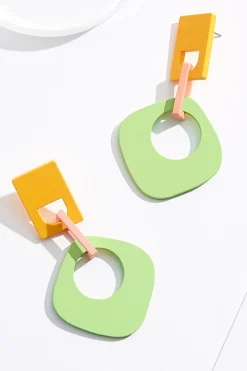 Tiered Link Rubber Earrings