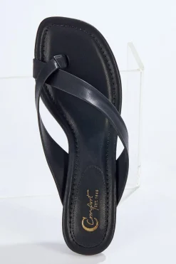 Toe Loop Low Heel Sandals