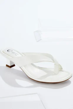 Toe Loop Low Heel Sandals