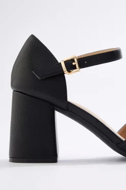 Vamp Detail Open Toe Heels