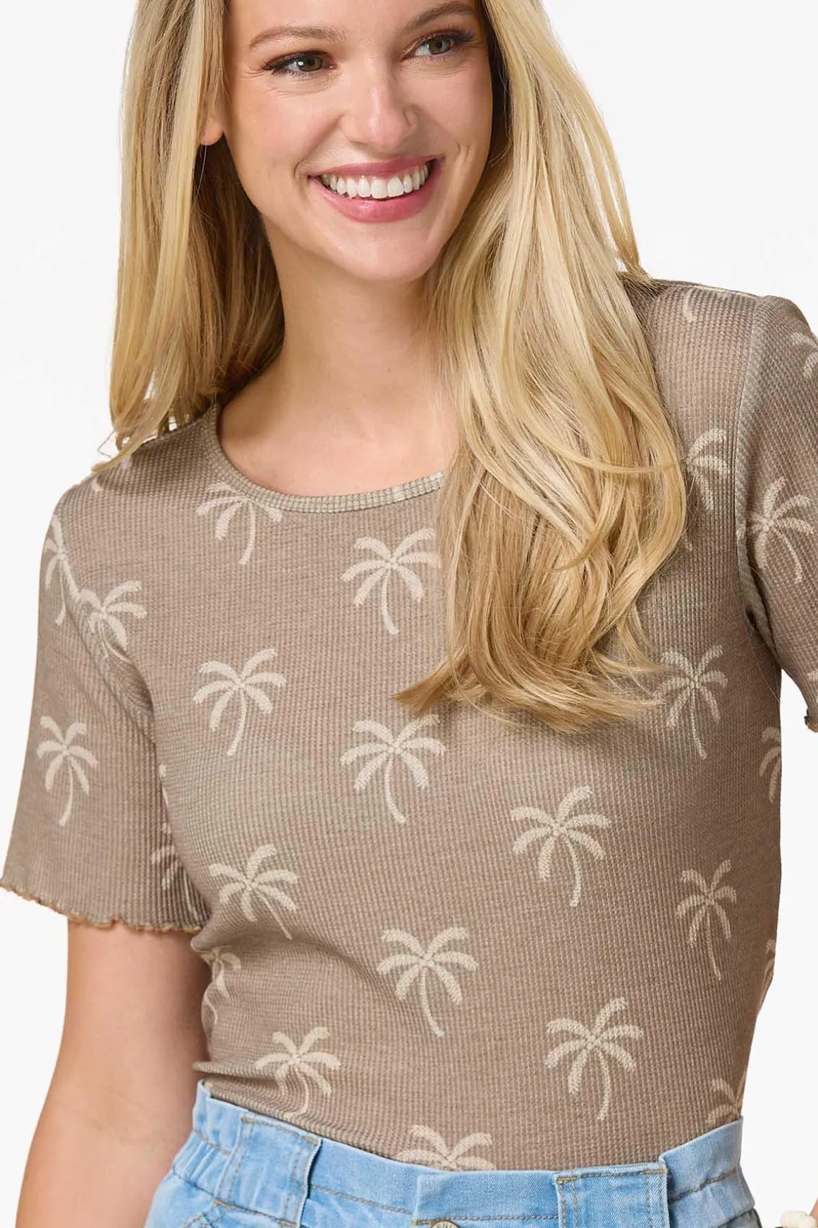 Waffled Palm Leaf Top